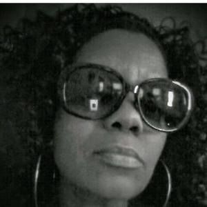 Meet your Posher, Annette